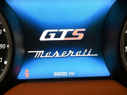 Used 2019 Maserati Levante GTS AWD/4WD image 32