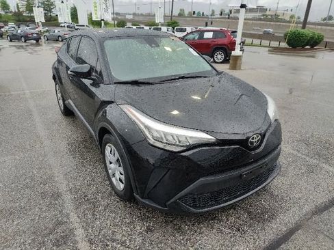 Used 2021 Toyota C-HR LE FWD image 24