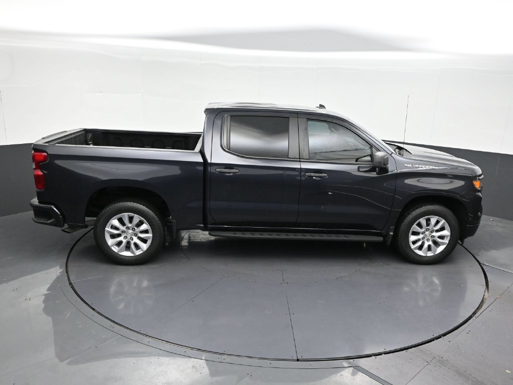 Used 2022 Chevrolet Silverado 1500 Custom RWD image 24