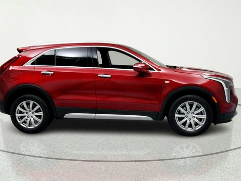 Certified 2023 Cadillac XT4 Premium Luxury w/ Cold Weather Package AWD/4WD image 6