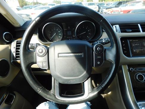 Used 2016 Land Rover Range Rover Sport HSE image 30