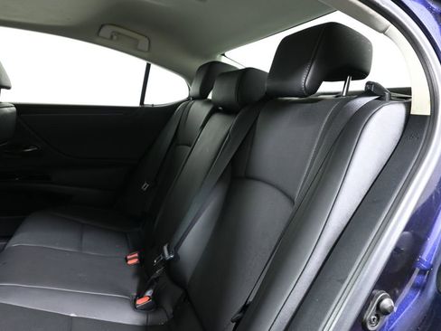 Used 2025 Lexus ES 350 w/ Premium Package FWD image 5