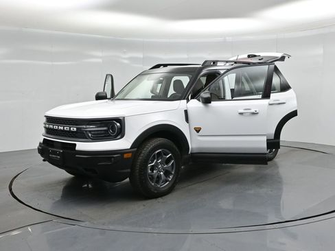 Used 2023 Ford Bronco Sport Badlands w/ Premium Package image 30