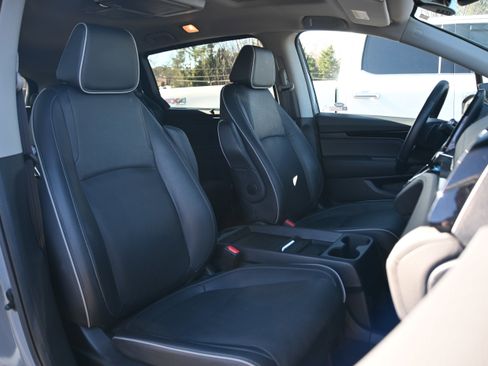 Used 2024 Honda Odyssey Elite image 21