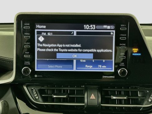 Used 2021 Toyota C-HR LE FWD image 21