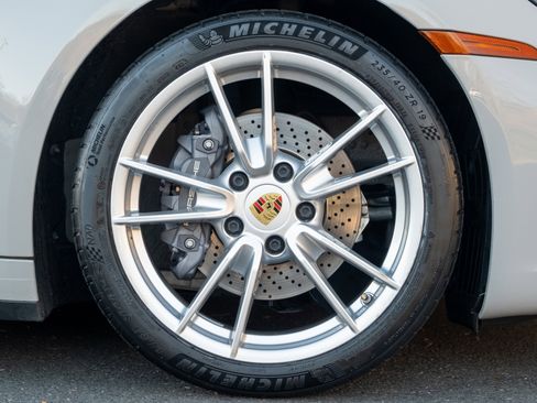 Certified 2021 Porsche 911 Carrera image 15