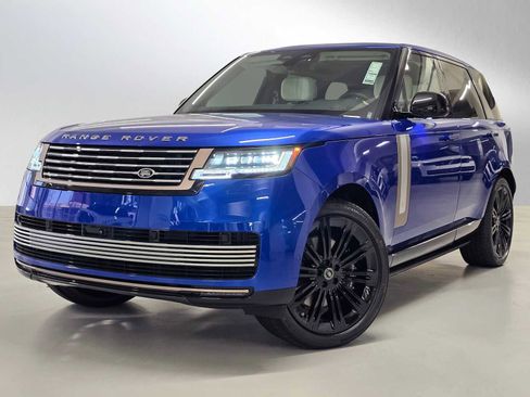 New 2025 Land Rover Range Rover SV image 1