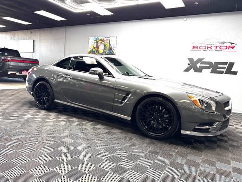 Used 2016 Mercedes-Benz SL 550 image 4
