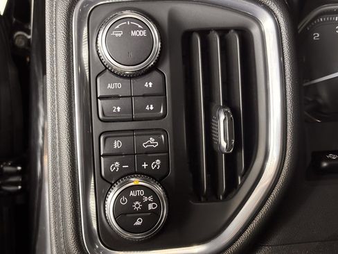 Used 2022 GMC Sierra 1500 Denali w/ Denali Reserve Package image 14