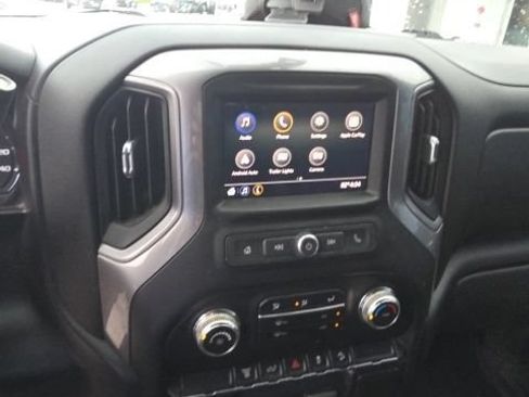 Used 2021 GMC Sierra 2500 4x4 Crew Cab w/ Convenience Package image 4
