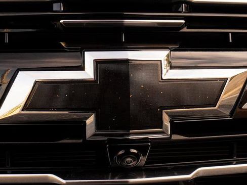 Used 2025 Chevrolet Suburban High Country image 47