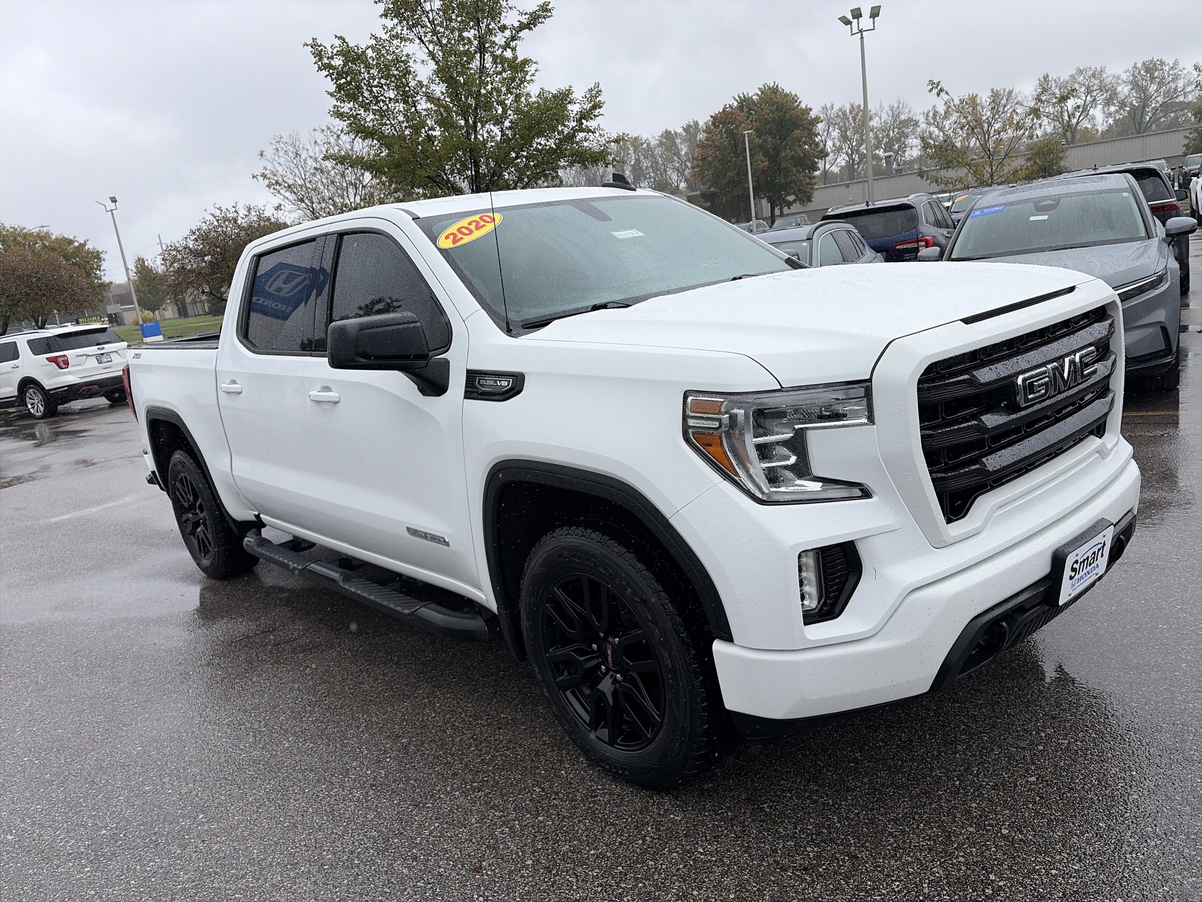 Used 2020 GMC Sierra 1500 Elevation w/ Elevation Value Package AWD/4WD image 4