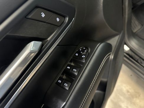 Used 2025 GMC Terrain Elevation FWD image 7