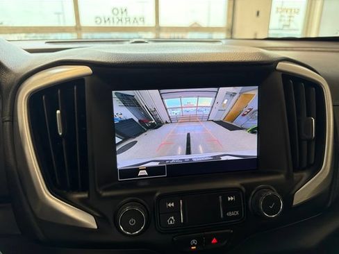 Used 2022 GMC Terrain SLT w/ LPO, Floor Liner Package AWD/4WD image 2
