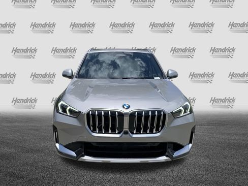 Used 2025 BMW X1 xDrive28i w/ Premium Package image 3