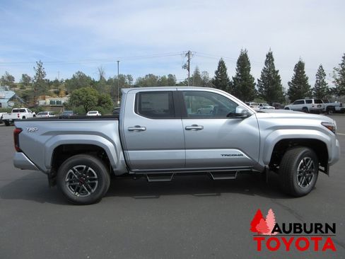 New 2026 Toyota Tacoma TRD Sport image 2