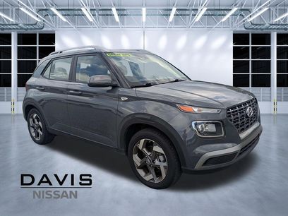 Used 2025 Hyundai Venue SEL