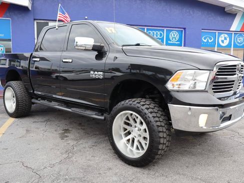 Used 2017 RAM 1500 Big Horn AWD/4WD image 10