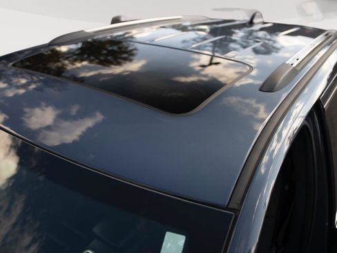 Used 2020 Jeep Grand Cherokee Limited image 25