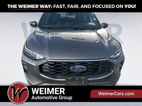 Used 2025 Ford Escape ST-Line Select AWD/4WD image 7