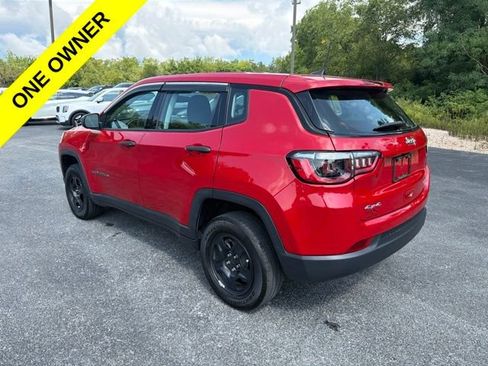 Used 2021 Jeep Compass Sport AWD/4WD image 3