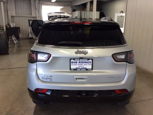 Used 2025 Jeep Compass Limited w/ Elite Group image 4