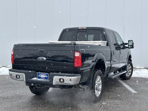 Used 2016 Ford F250 Lariat w/ Chrome Package image 5