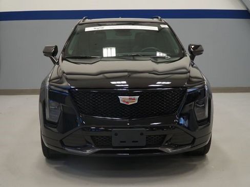 Certified 2024 Cadillac XT4 Sport AWD/4WD image 7