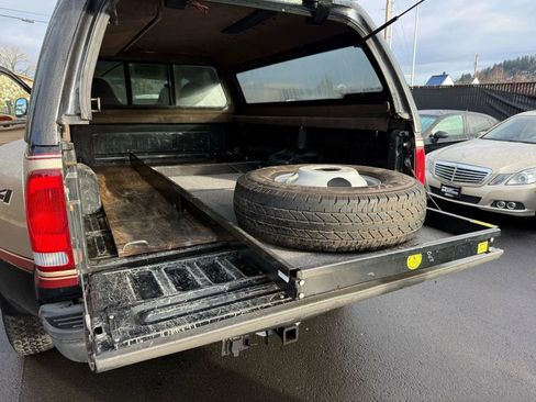 Used 2000 Ford F350 4x4 Crew Cab DRW Super Duty image 9