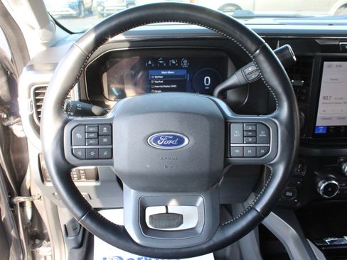 Used 2023 Ford F250 Lariat w/ Lariat Ultimate Package AWD/4WD image 17