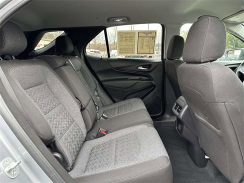 Used 2023 Chevrolet Equinox LT image 23