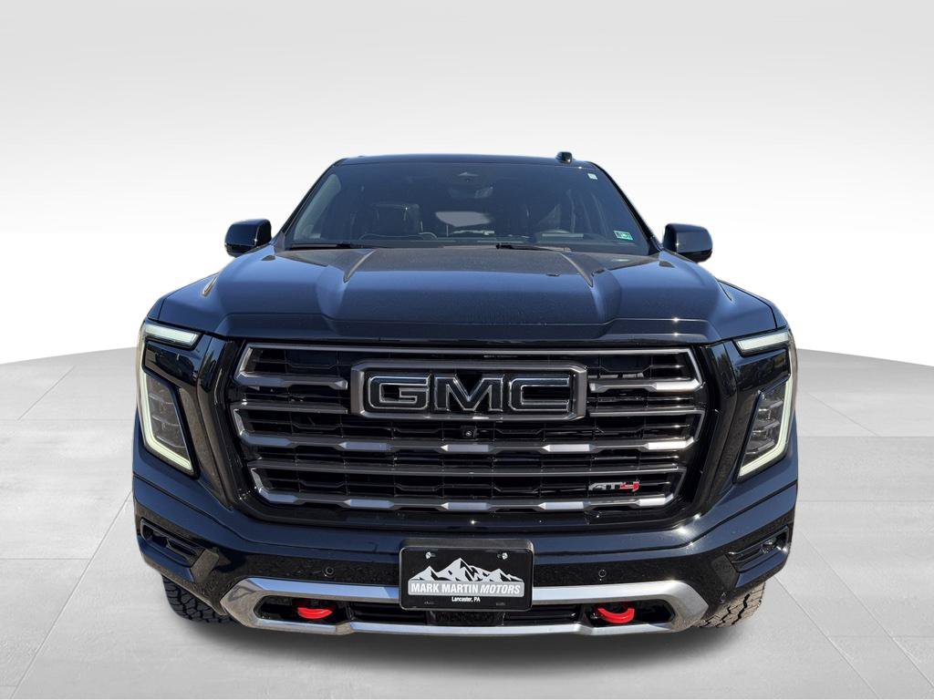 Used 2025 GMC Yukon AT4 Ultimate w/ LPO, Floor Liner Package AWD/4WD image 32