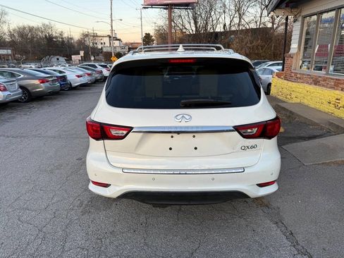 Used 2018 INFINITI QX60 Luxe w/ Deluxe Technology Package image 4