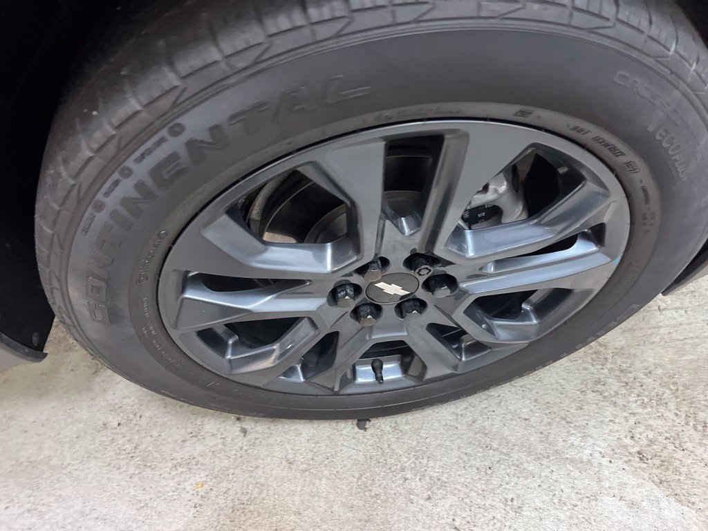 Used 2021 Chevrolet Traverse RS FWD image 41