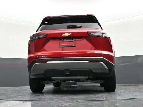 Used 2025 Chevrolet Equinox LT w/ Safety and Technology Package FWD image 23