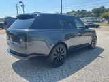 Used 2023 Land Rover Range Rover SE image 5