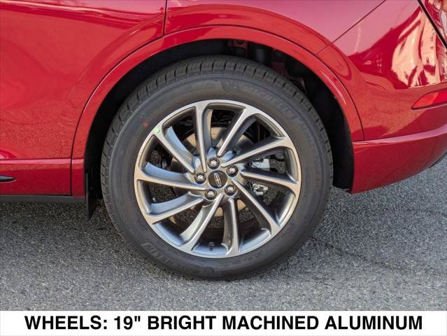 New 2025 Lincoln Corsair Grand Touring w/ Equipment Group 301A AWD/4WD image 6