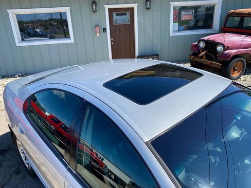 Used 2000 Chrysler 300M FWD image 62