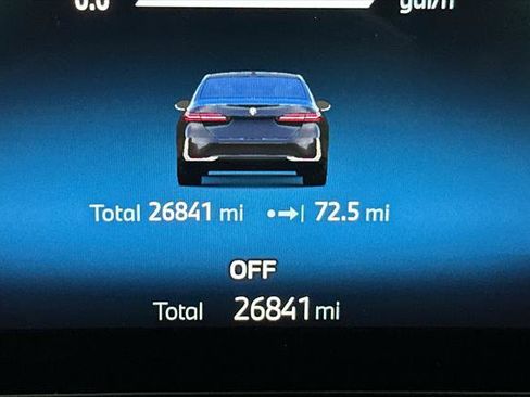 Used 2025 BMW 530i xDrive image 24