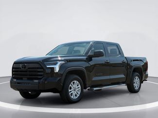 Used 2025 Toyota Tundra SR5 AWD/4WD video 2