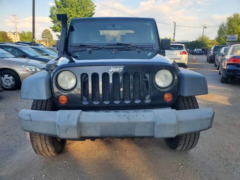 Used 2009 Jeep Wrangler X image 2