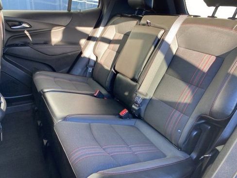 Used 2022 Chevrolet Equinox RS w/ LPO, Floor Liner Package image 19