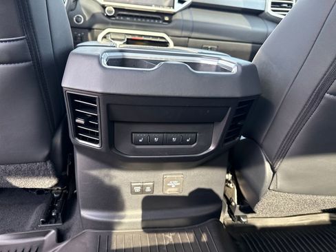 Used 2024 Toyota Tundra Platinum image 30