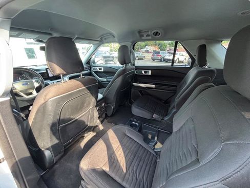 Used 2020 Ford Explorer XLT RWD image 26