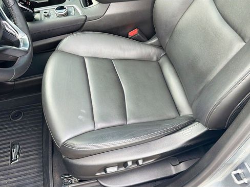 Certified 2024 Cadillac XT6 Premium Luxury FWD image 16
