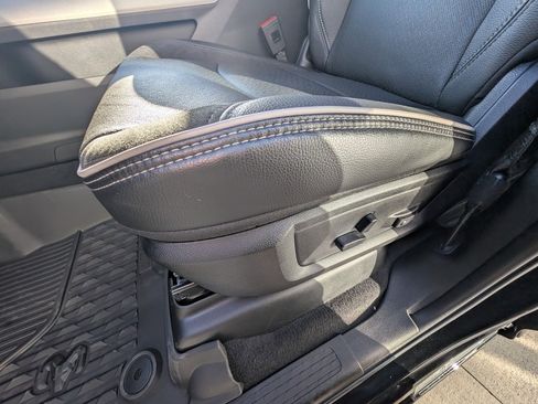 New 2025 RAM 2500 Laramie image 14