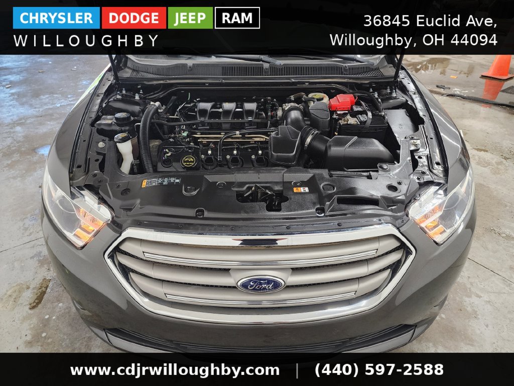 Used 2017 Ford Taurus SE FWD image 36