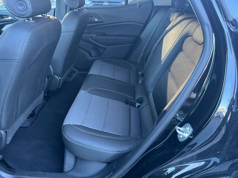 Used 2025 Chevrolet Trax LT image 20