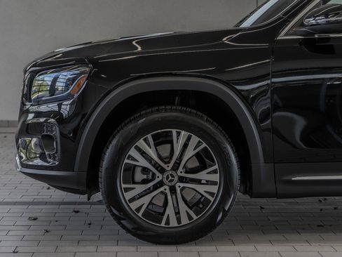 New 2026 Mercedes-Benz GLB 250 4MATIC image 4