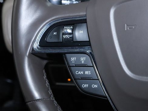 Used 2021 Lincoln Nautilus Reserve AWD/4WD image 22